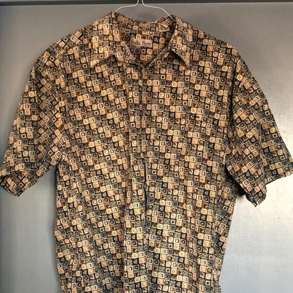 Hollis River XL mens short sleeve cotton button down geo shirt